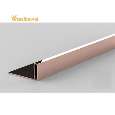 Buen precio Espejo de acero inoxidable y rayita del ajuste de la teja del grado 304 de forma irregular en línea