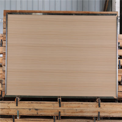 Buen precio El grano inoxidable decorativo de madera de la imitación de la hoja de acero del borde 304 del molino laminó en línea