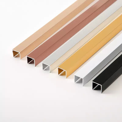PVD Color Revestido de acero inoxidable U Profile Edge Trim con 0,65 mm de espesor y 2438 mm/3048 mm de longitud