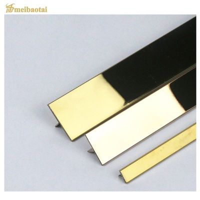 304 de acero inoxidable bordado de azulejos T10 X 3048mm con superficie de espejo para la protección de las esquinas