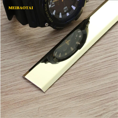 Longitud de acero inoxidable plana de oro de la tira el 10FT de la teja de la pared de los accesorios del ajuste de la teja