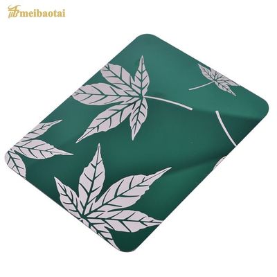 Buen precio El espejo de oro verde grabó al agua fuerte anchura inoxidable de la hoja de acero 1219m m en línea