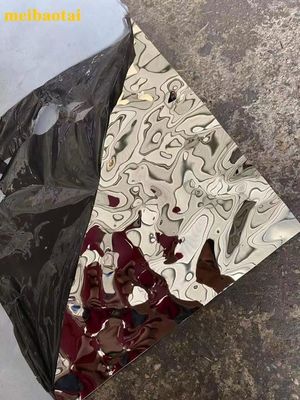 Buen precio Plata Oro Negro Espejo de agua ondulado Hoja de acero inoxidable 1219 * 2438mm en línea