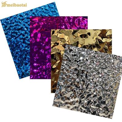 Lámina de acero inoxidable con acabado espejo plateado y efecto onda de agua, tamaño 1219x2438mm con 0.65mm de espesor para uso decorativo