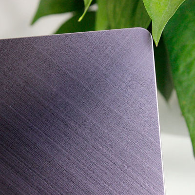 Buen precio PVD Violet Cross Hairline 430 Hoja de acero inoxidable 1219x2438mm Hoja decorativa de acero inoxidable en línea