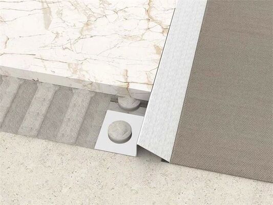 Buen precio Revestimiento PVD en acero inoxidable 304/316L para perfiles de borde de azulejos con tamaños personalizables para aplicaciones decorativas en línea