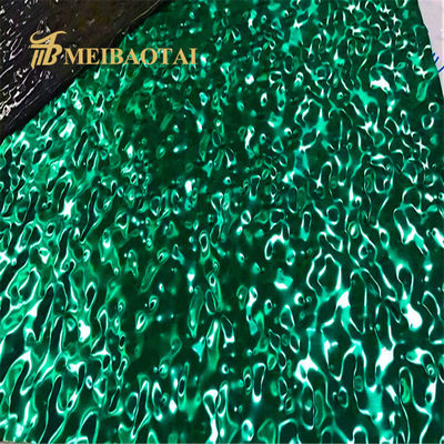 PVD verde recubierto 304 de acero inoxidable hoja de ondulación de agua en 1500x3000mm Tamaño para techo decorativo