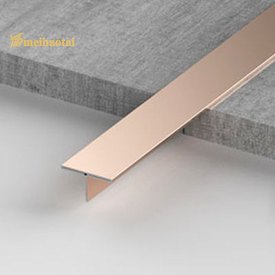 Buen precio Recorte de azulejo de acero inoxidable de 10 pies de largo con revestimiento PVD de oro rosa y grado 201 para recorte de borde de metal decorativo en línea