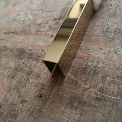 Buen precio La teja de acero inoxidable decorativa de la ranura de U arregla 201 final del color de 304 espejos en línea