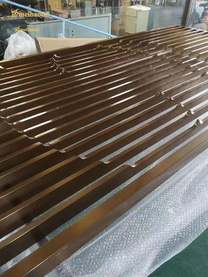 Buen precio PVD Color de revestimiento tamaño personalizado Dividor de habitaciones de metal popular en línea