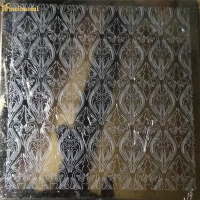 Buen precio El Black Mirror grabó al agua fuerte el grueso inoxidable 0.3m m AISI de la hoja de acero en línea