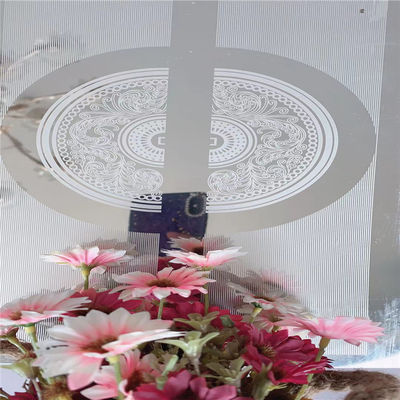 Buen precio el espejo de la hoja de los Ss 304 de la película del PVC 7C acaba dureza del grueso HV230 de 1.2m m en línea