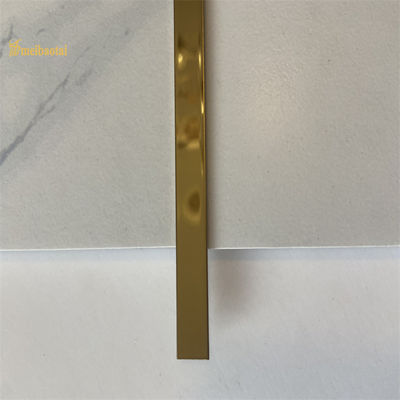Buen precio Ajuste de acero inoxidable 6m m de la teja de la esquina de la pared del perfil del oro T en línea