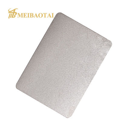 Lámina de acero inoxidable con relieve de espejo plateado de 0,85 mm de espesor, grado 201, para paneles de pared y uso decorativo