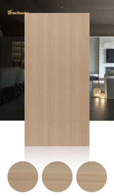 Buen precio La lamina de acero inoxidable del grano de madera de imitación cubre la decoración los 4X8FT de la puerta en línea